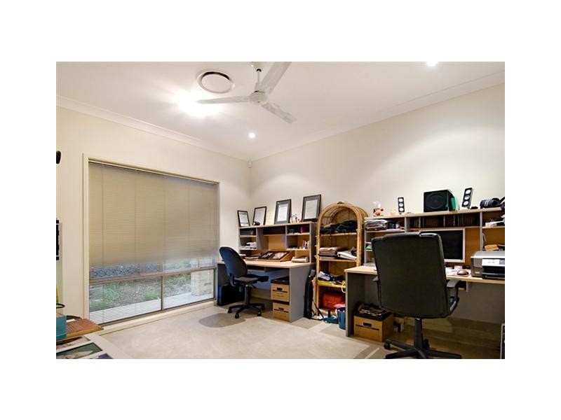 13 Koopa Place, Pelican Waters QLD 4551