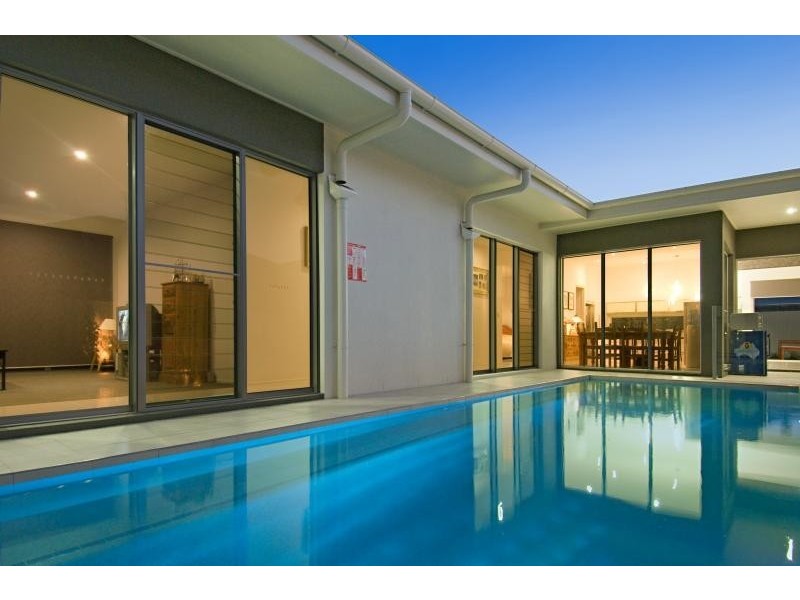 37 Westholme Cct, Pelican Waters QLD 4551