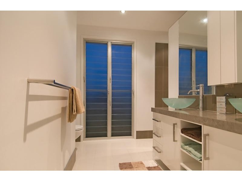 37 Westholme Cct, Pelican Waters QLD 4551