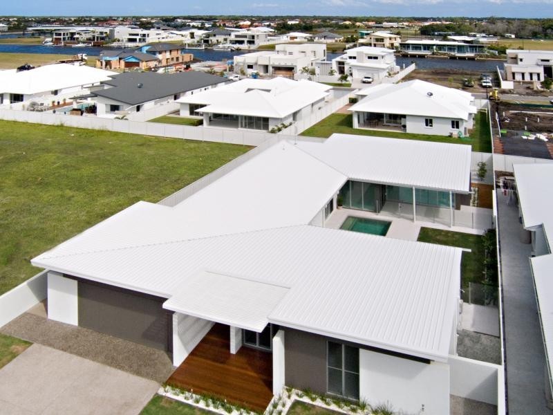 37 Westholme Cct, Pelican Waters QLD 4551