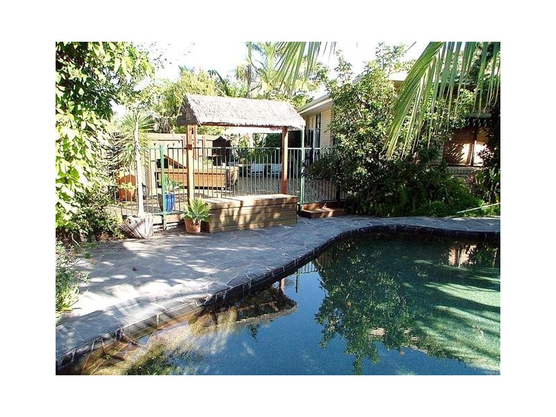 1 Kumala Street, Battery Hill QLD 4551