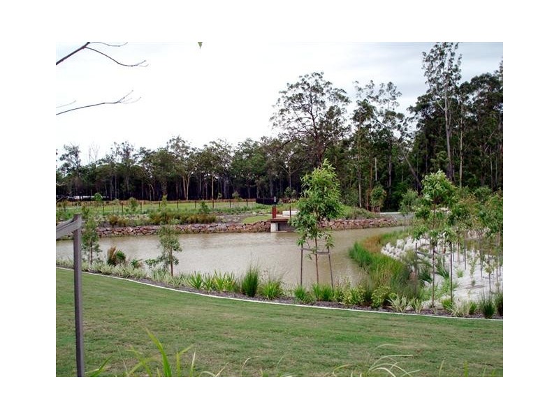 4 Woodgrove Boulevard, Beerwah QLD 4519