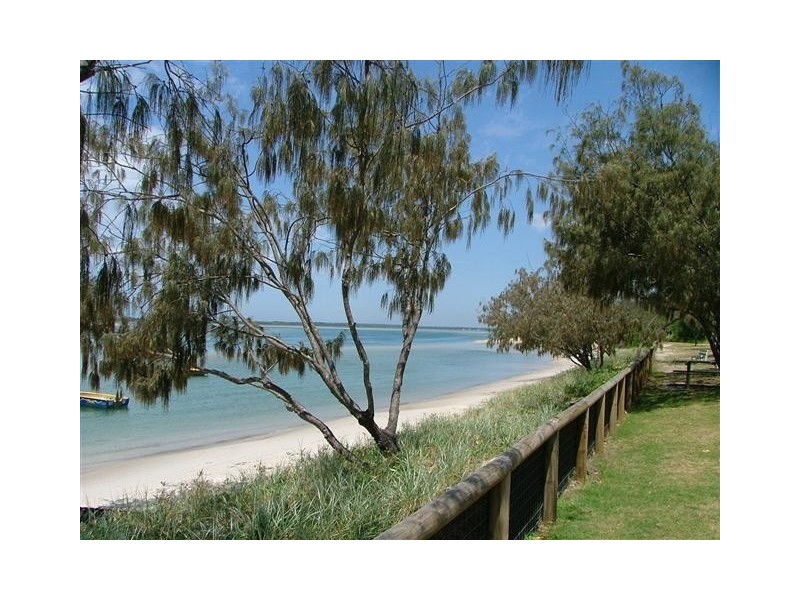 Lot 420 Airlie Crescent, Pelican Waters QLD 4551