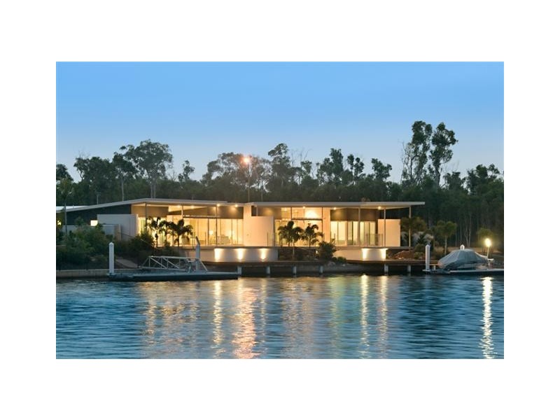 3B Artunga Place, Pelican Waters QLD 4551
