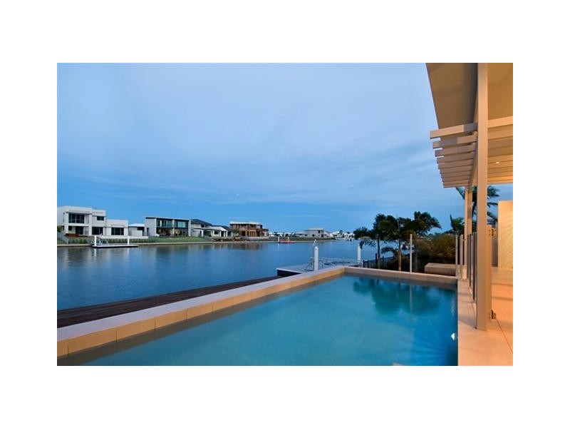 3B Artunga Place, Pelican Waters QLD 4551