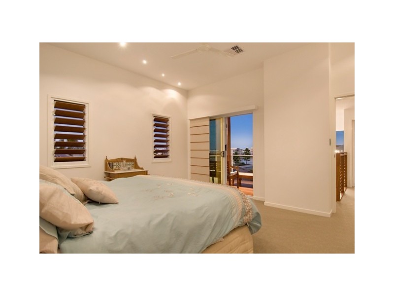 16 Artunga Place, Pelican Waters QLD 4551