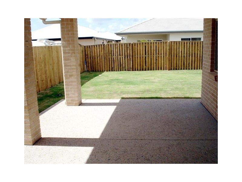 15 Northcote Cr, Caloundra West QLD 4551