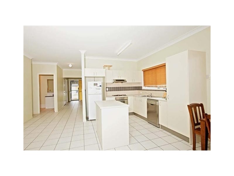 13 Mowburra Pl, Caloundra West QLD 4551