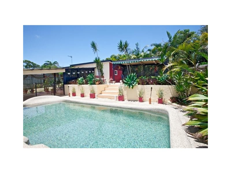 3 Maltman St Nth, Moffat Beach QLD 4551