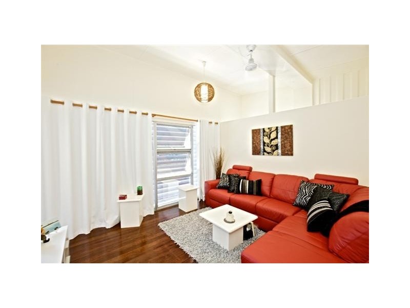 3 Maltman St Nth, Moffat Beach QLD 4551