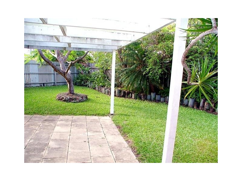 2 Kumala St, Battery Hill QLD 4551