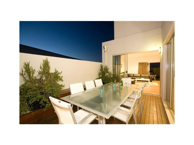 11 Cutter St, Wurtulla QLD 4575