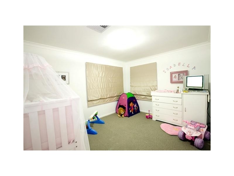 11 Cutter St, Wurtulla QLD 4575