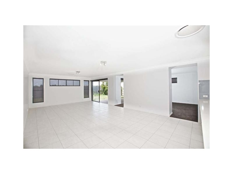 9 Cutter St, Wurtulla QLD 4575