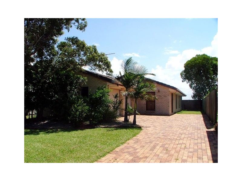 118 Westminster Avenue, Golden Beach QLD 4551