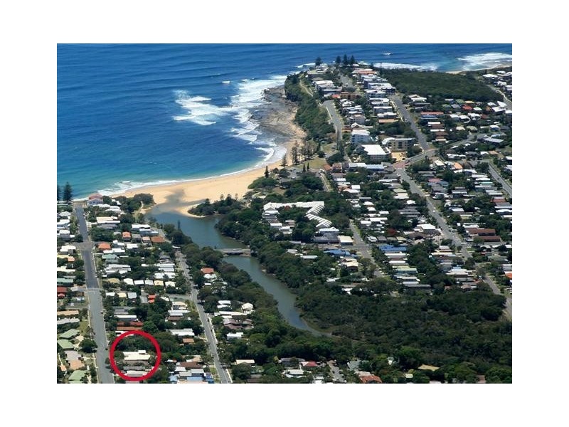 74 Cooroora St, Dicky Beach QLD 4551
