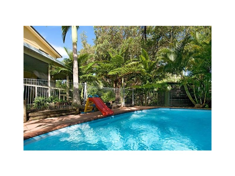 74 Cooroora St, Dicky Beach QLD 4551