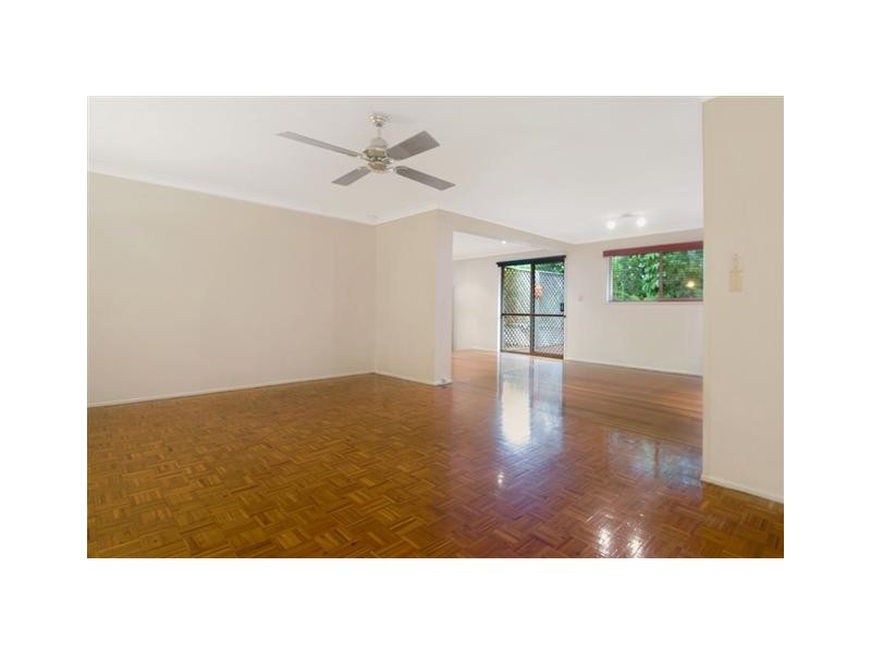 74 Cooroora St, Dicky Beach QLD 4551
