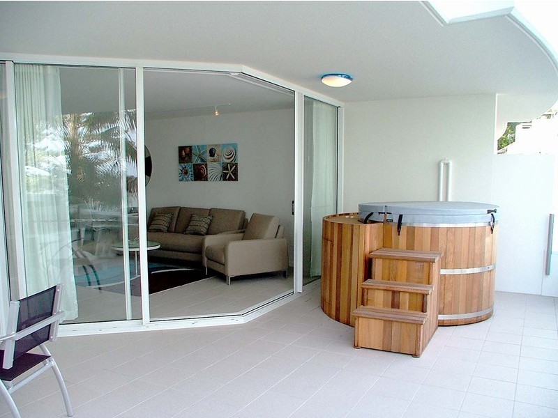 109/30 Bulcock Beach Esplanade, Caloundra QLD 4551