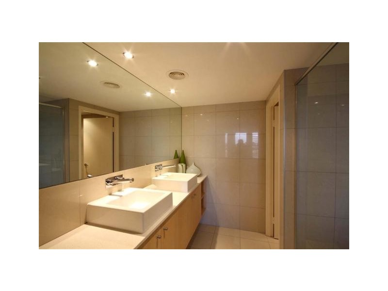 14/7 Grand Parade, Kawana Island QLD 4575