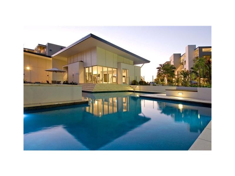 14/7 Grand Parade, Kawana Island QLD 4575