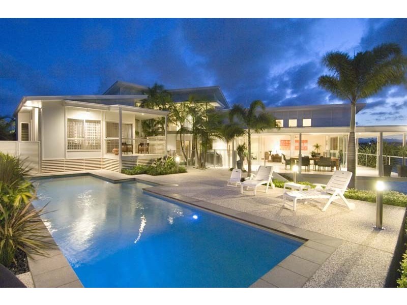 70 Sunbird Chase, Kawana Waters QLD 4575