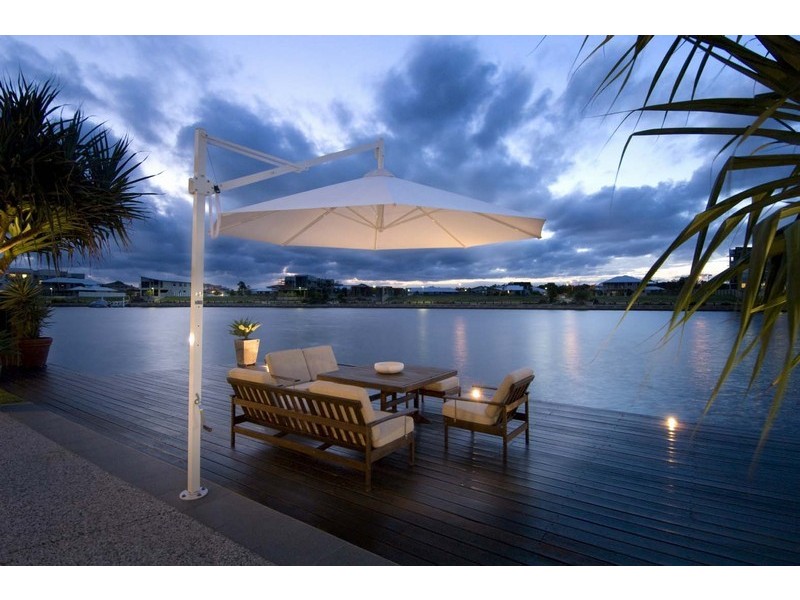 70 Sunbird Chase, Kawana Waters QLD 4575
