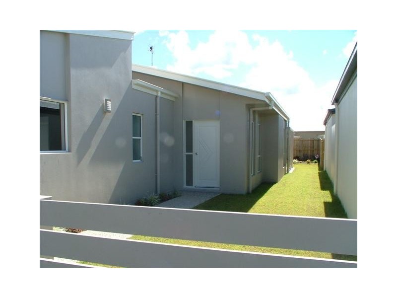 14 Northcote Street, Caloundra West QLD 4551