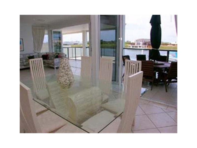 27 Godwin Place, Pelican Waters QLD 4551