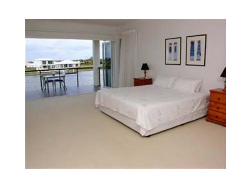 27 Godwin Place, Pelican Waters QLD 4551