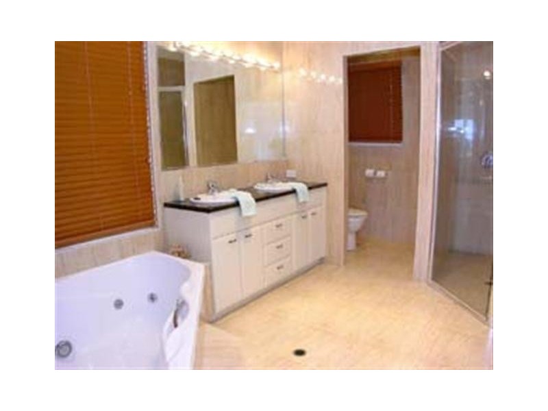 27 Godwin Place, Pelican Waters QLD 4551