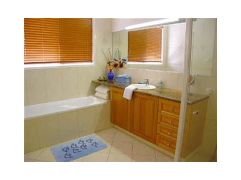 27 Godwin Place, Pelican Waters QLD 4551