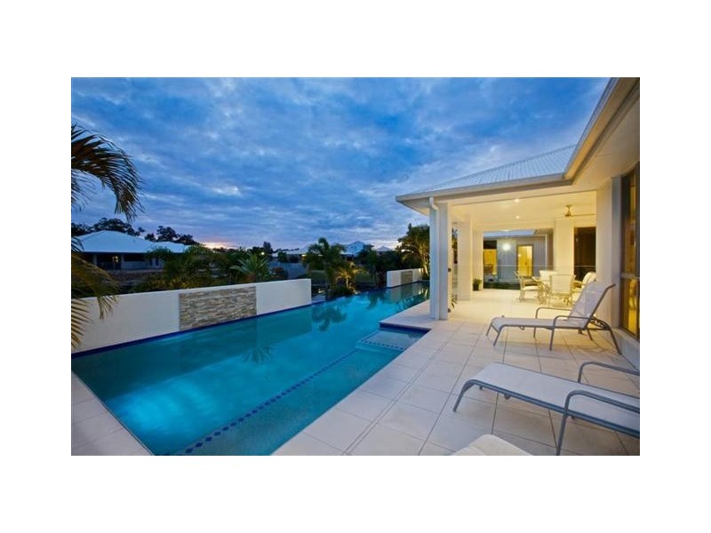 94 Mahogany Drive, Pelican Waters QLD 4551