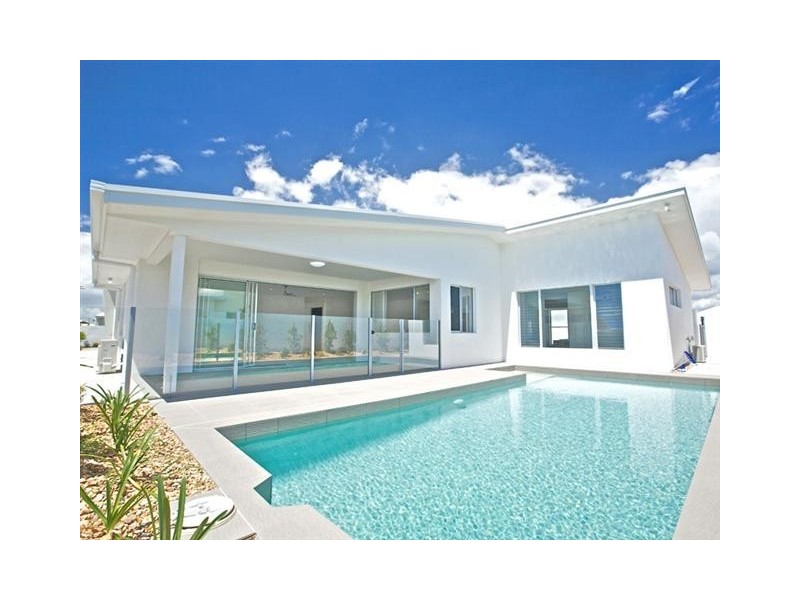 12 Landsdowne Street, Pelican Waters QLD 4551