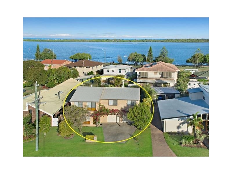 19 Anning Avenue, Golden Beach QLD 4551