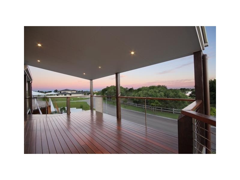 2 Elimbah Street, Pelican Waters QLD 4551