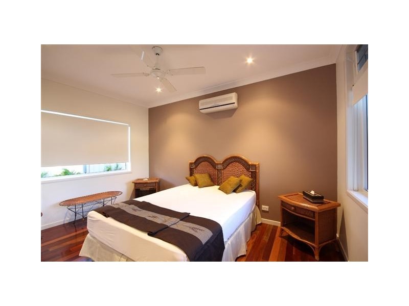 2 Elimbah Street, Pelican Waters QLD 4551