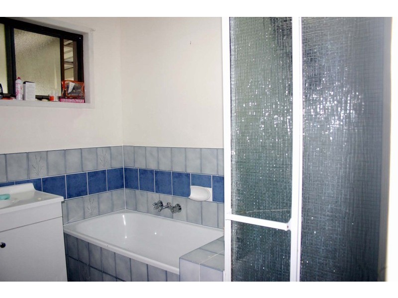 12 Alloota Street, Wurtulla QLD 4575