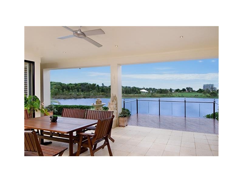 97 Mahogany Drive, Pelican Waters QLD 4551