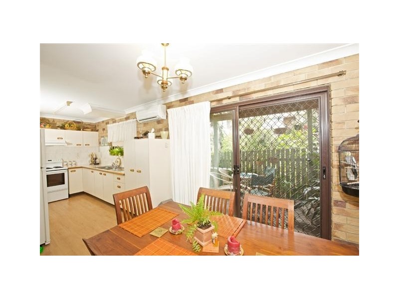 2/1 Bombala Terrace, Caloundra QLD 4551