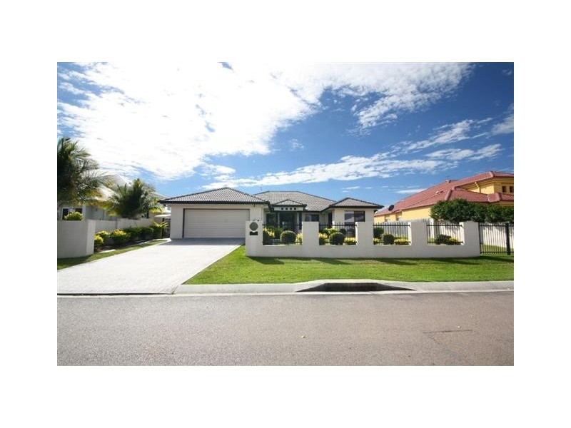 19 Kuthar Street, Pelican Waters QLD 4551