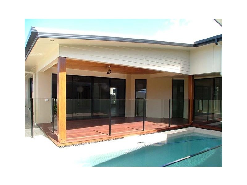 5 Airlie Crescent, Pelican Waters QLD 4551