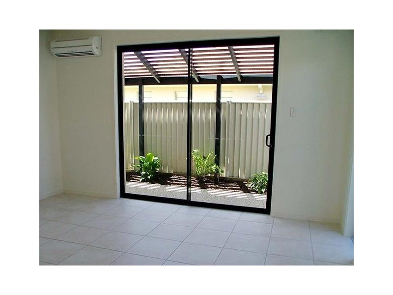 5 Airlie Crescent, Pelican Waters QLD 4551