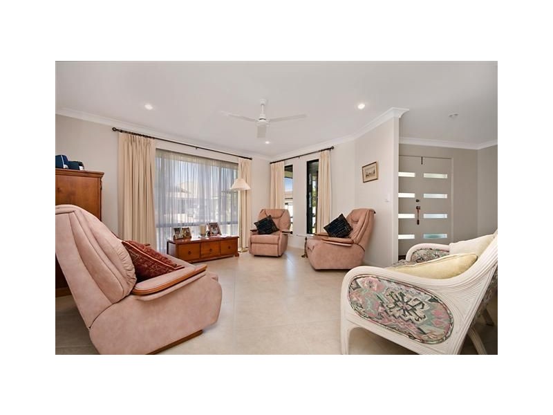 1 Cougal Circuit, Caloundra West QLD 4551