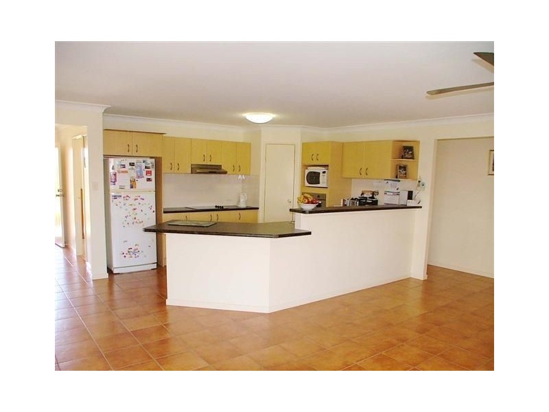 25 Griffin Crescent, Caloundra West QLD 4551