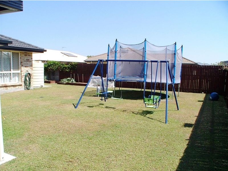 25 Griffin Crescent, Caloundra West QLD 4551