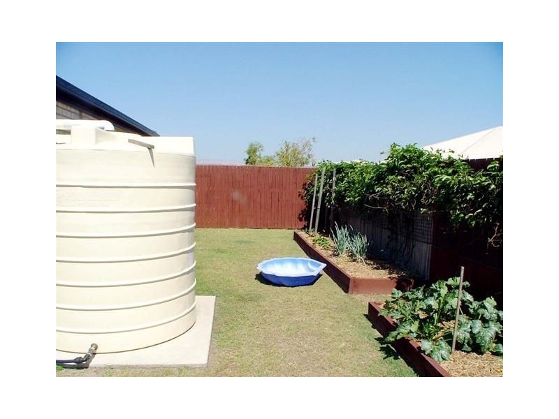 25 Griffin Crescent, Caloundra West QLD 4551