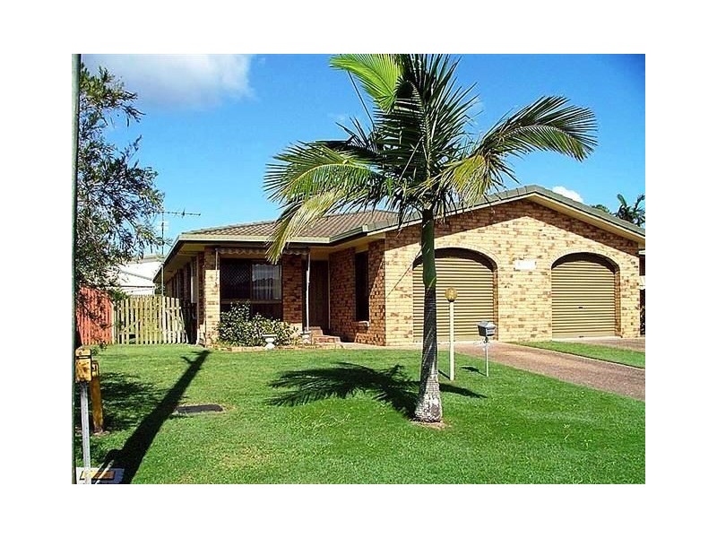 1/27 St Pauls Avenue, Golden Beach QLD 4551