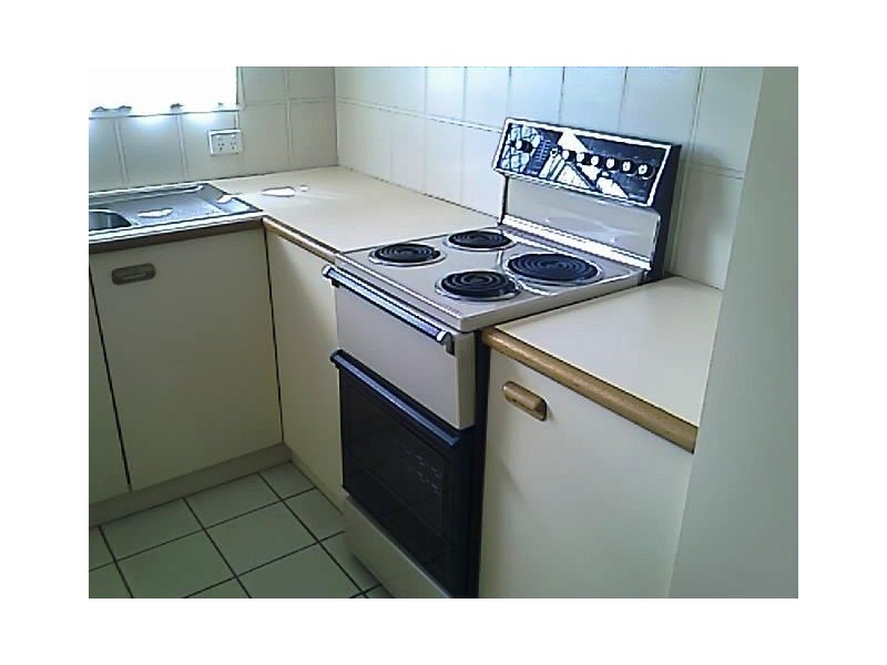 1/27 St Pauls Avenue, Golden Beach QLD 4551