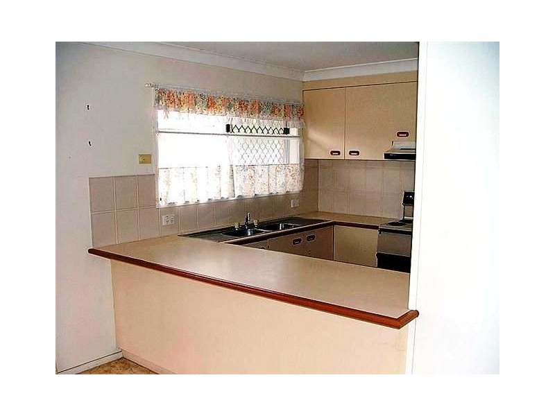 1/27 St Pauls Avenue, Golden Beach QLD 4551